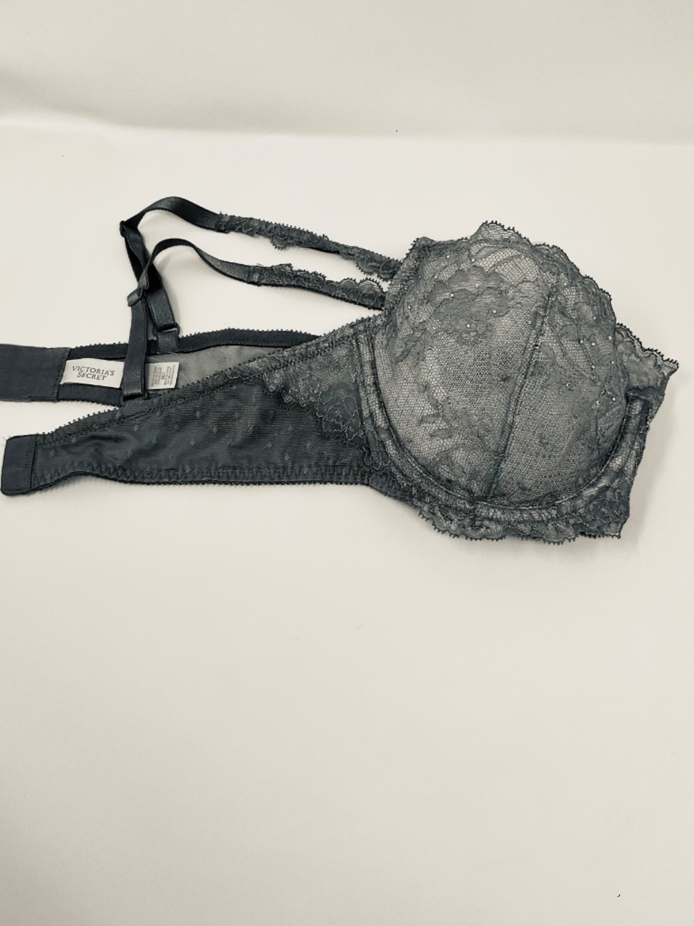 "Victoria's Secret" Soft Grey Lace & Rhinestone Detail Bra sz 36C
